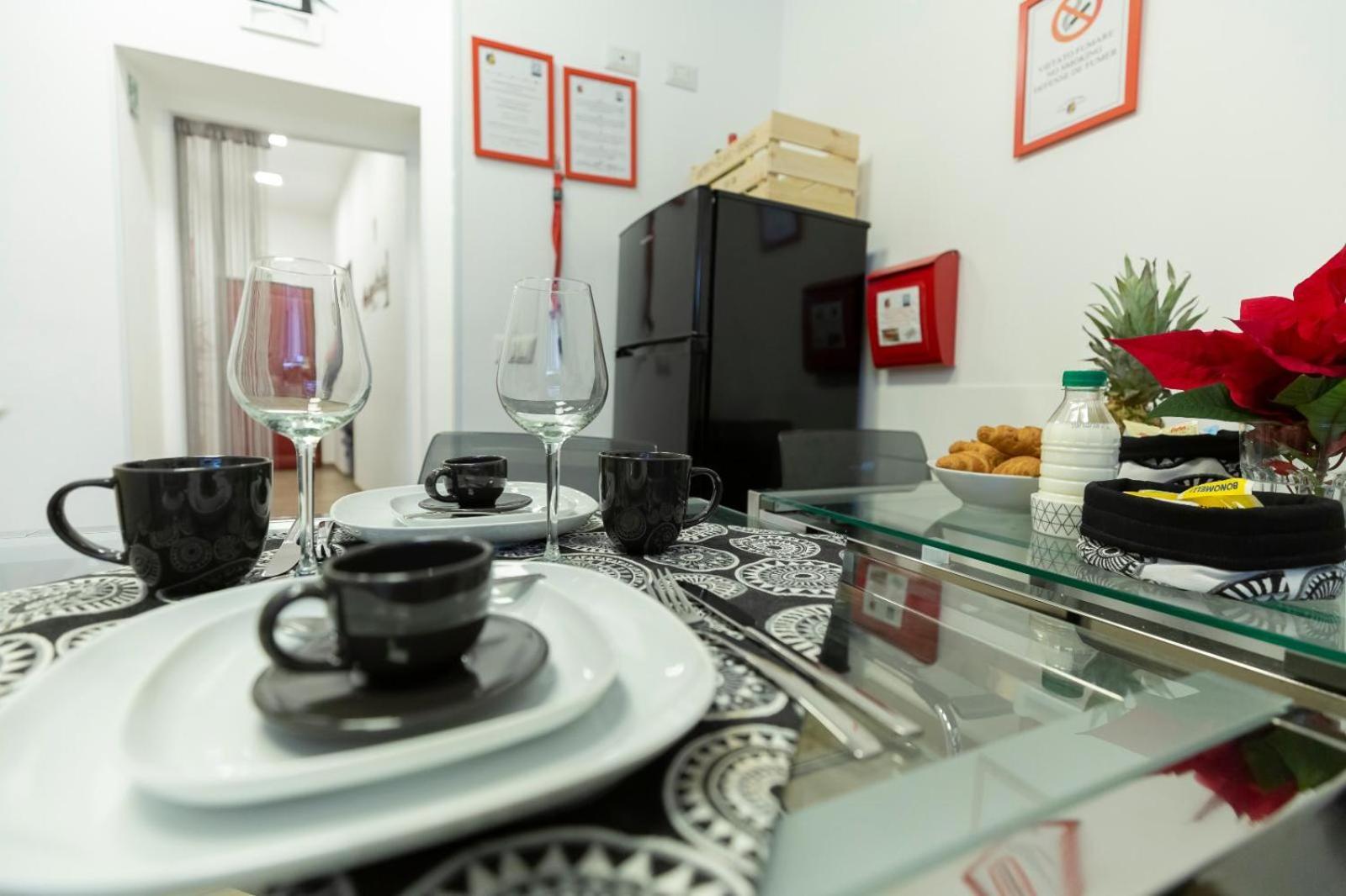 Flatinrome Trastevere Deluxe Rooms - Green Patio Luaran gambar
