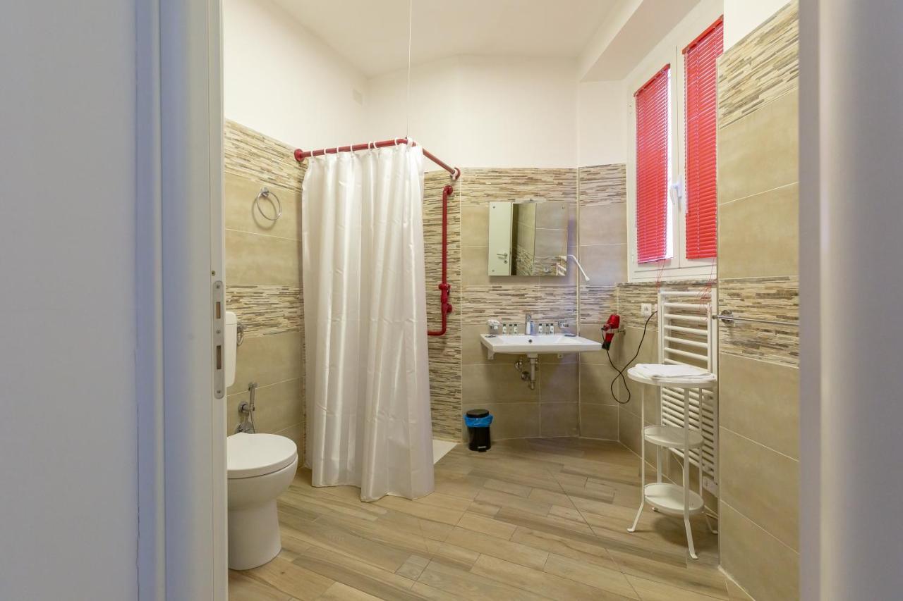 Flatinrome Trastevere Deluxe Rooms - Green Patio Luaran gambar
