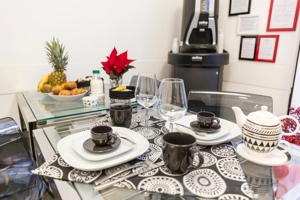Flatinrome Trastevere Deluxe Rooms - Green Patio Luaran gambar