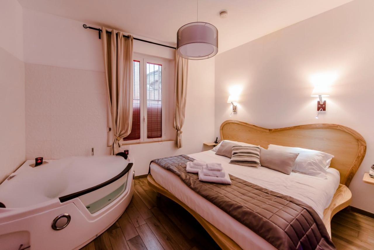 Flatinrome Trastevere Deluxe Rooms - Green Patio Luaran gambar