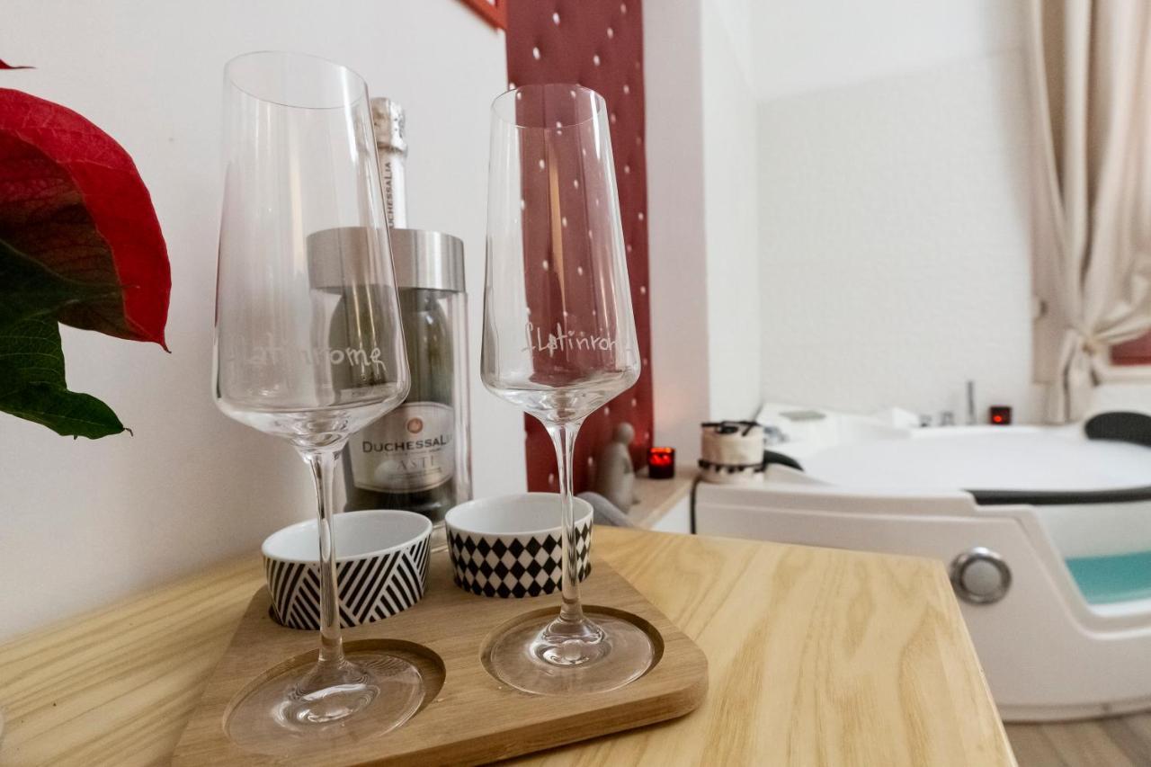 Flatinrome Trastevere Deluxe Rooms - Green Patio Luaran gambar